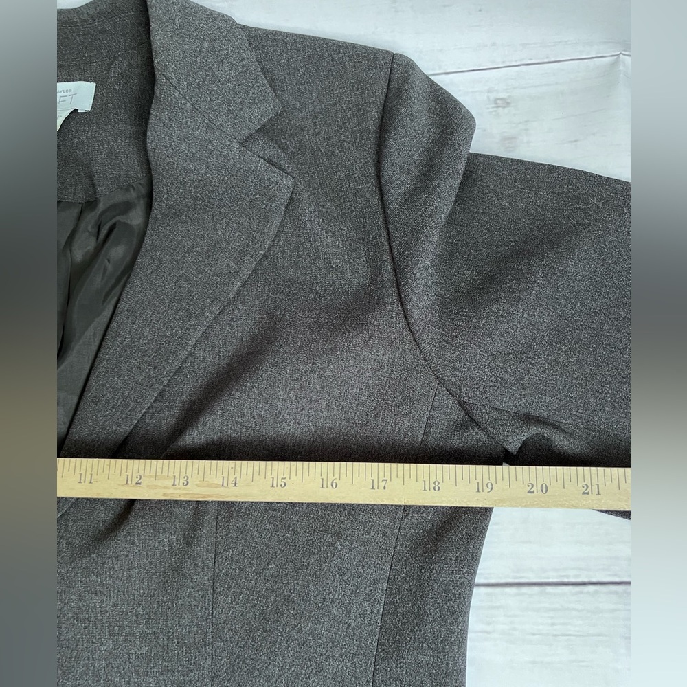Ann Taylor Loft Women’s Charcoal Dress Suit Jacket - SZ: 8 - Picture 3 of 6